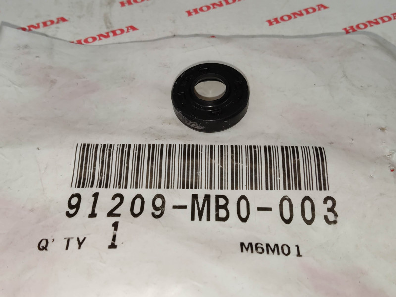 Joint SPI 8x18x5 mm HONDA 91209-MB0-003