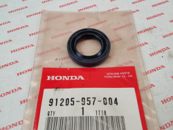 Joint spi 21.7 x 35 x 6.5 HONDA ATC70 CR80R TRX70 91205-957-004