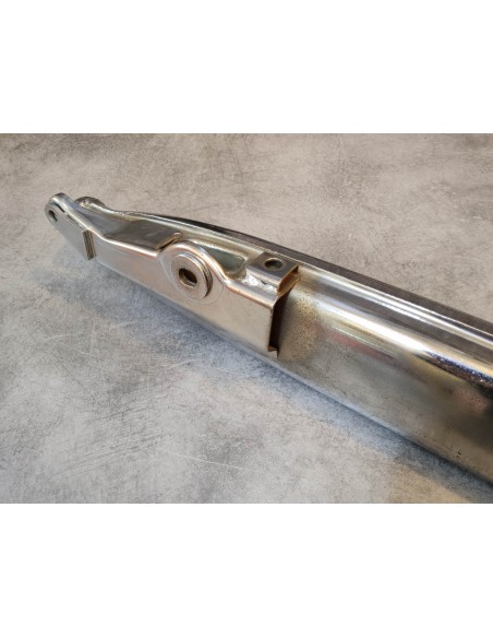 Silencieux échappement gauche C92 CS92 C95 NEW OLD STOCK HONDA 18330-200-050NOS