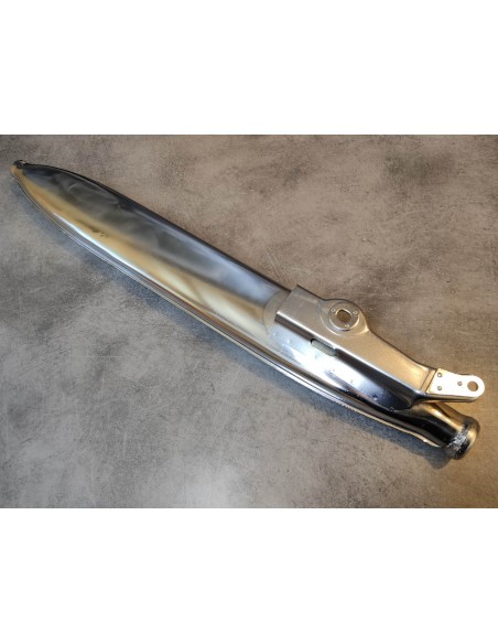 Silencieux échappement droit C92 CS92 C95 NEW OLD STOCK HONDA 18310-200-060NOS