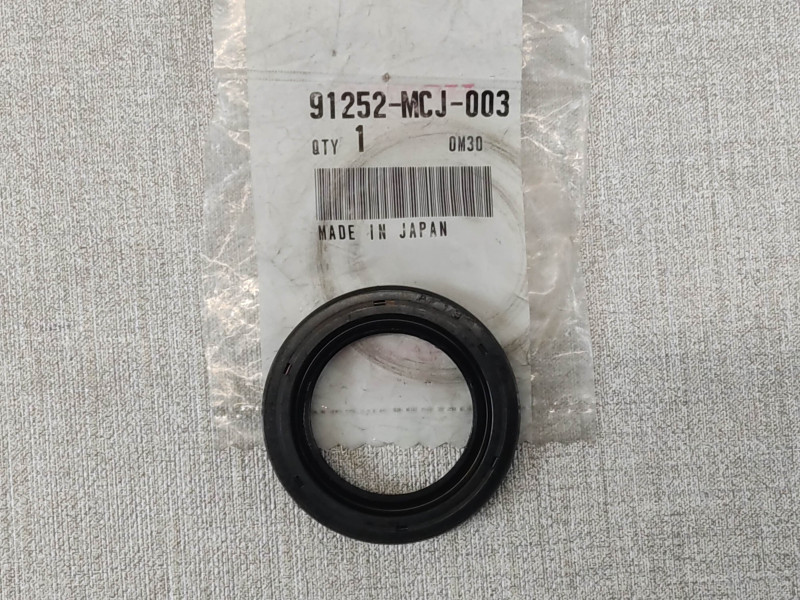 Joint SPI 31x47x7 HONDA 91252-MCJ-003