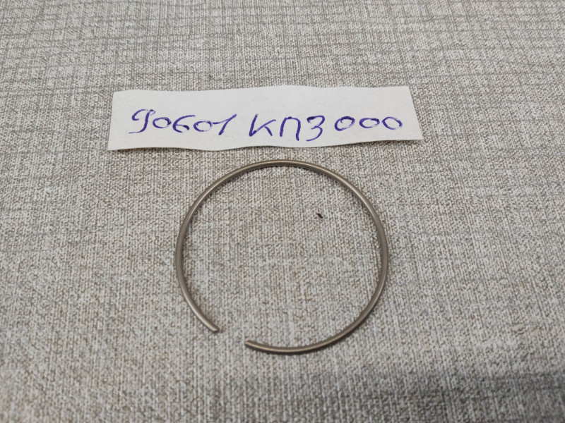 Clip Maintien 36.2mm Honda 90601-KM3-000 | Fixation Moto