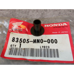 Collier de montage HONDA 83505-MN0-000