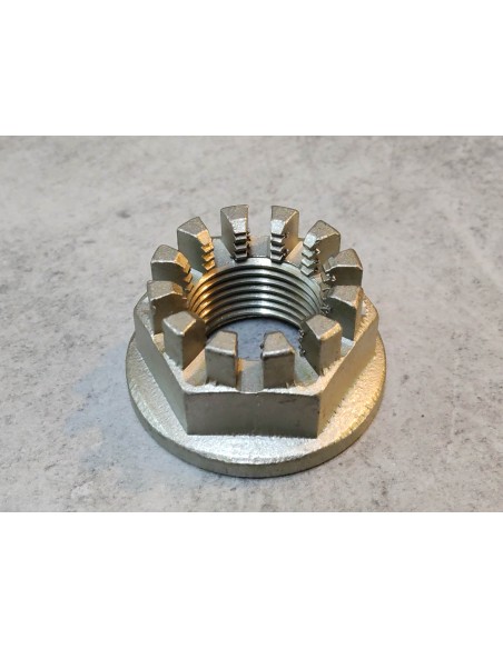 Ecrou roue arrière NT400 88/89 NT650 88/89 NTV600 NTV650 HONDA 90316-MN8-010