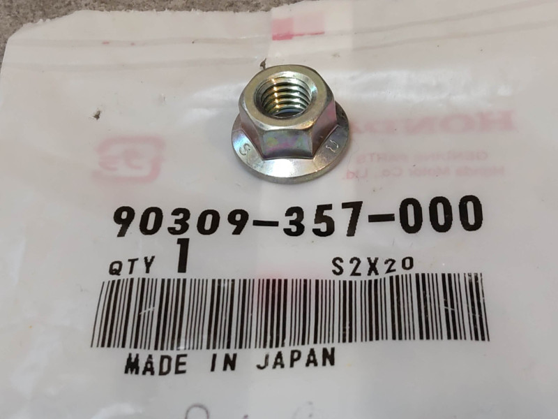 Ecrou haut à embase 8 mm HONDA 90309-357-000