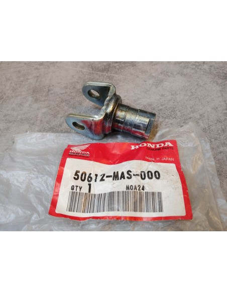 Chape repose pied avant CBR400 NC23 CBR900 CB1000F VFR RC45 HONDA 50612-MAS-000