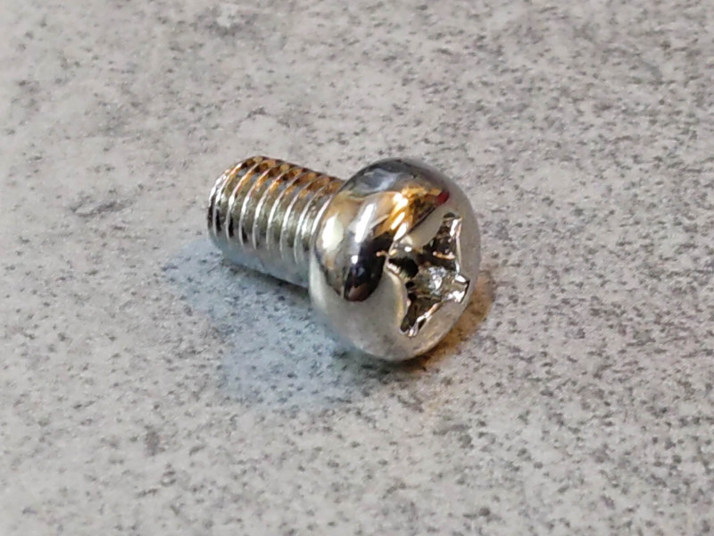 Vis pour GN250 SUZUKI 02112-06107-000