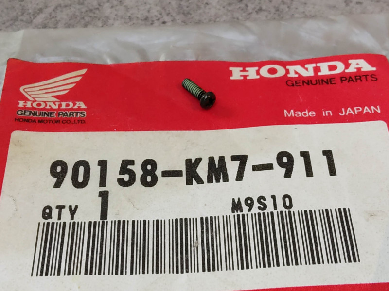 Vis 2x6 tète mm cruciforme HONDA 90158-KM7-911