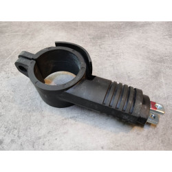 Support de clignotant AV droit de NTV650 88/97 HONDA 61316-MN8-670