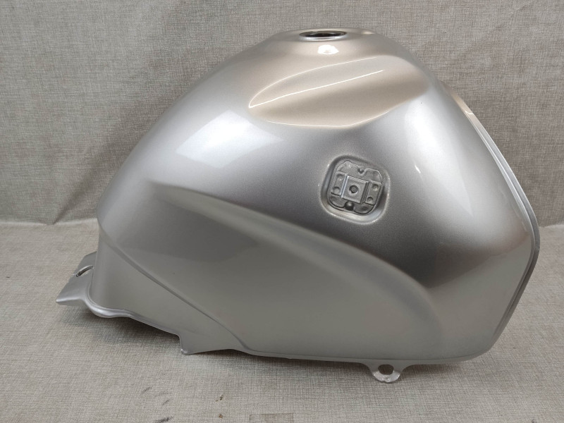 Réservoir Honda XL125V Gris NH146M 17510-KPC-640ZA