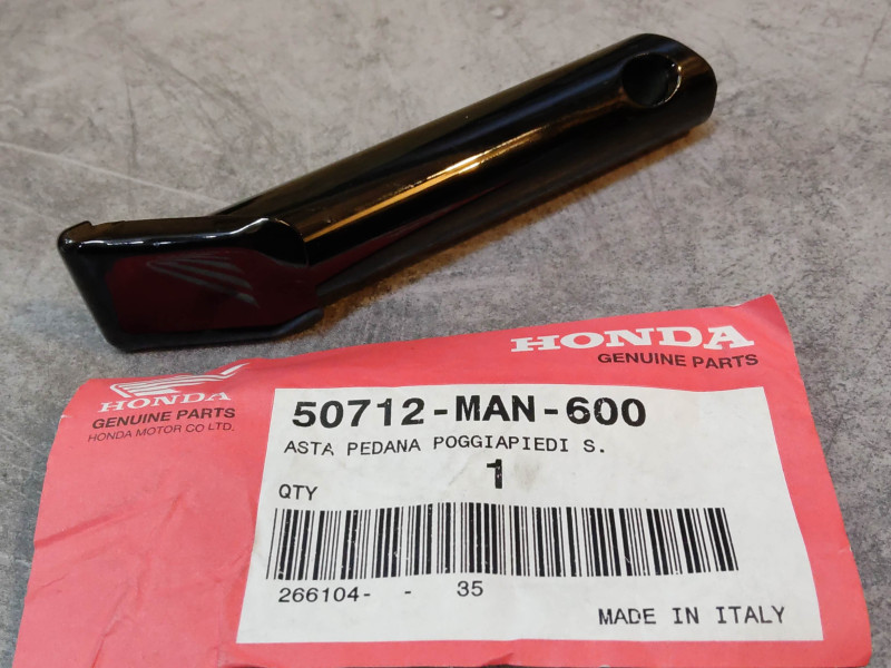 Repose pied AR gauche de CB500 1996/2002 HONDA 50712-MAN-600