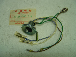 Porte ampoule de phare pour CB500F 750F suivant modèle d'optique et d'ampoule