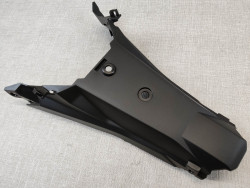 couvercle inf appui GB arrière XADV750 2017/20 HONDA 80103-MKH-D00