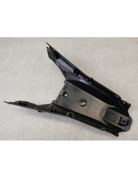 couvercle inf appui GB arrière XADV750 2017/20 HONDA 80103-MKH-D00