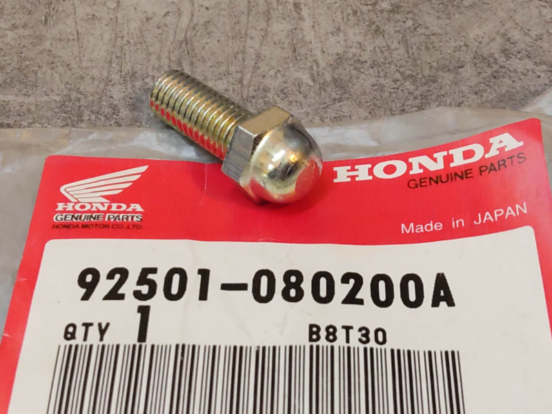 Vis tète bombée HM8x20 HONDA 92501-080200A