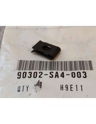 Agraphe ecrou 4 mm HONDA 90302-SA4-003