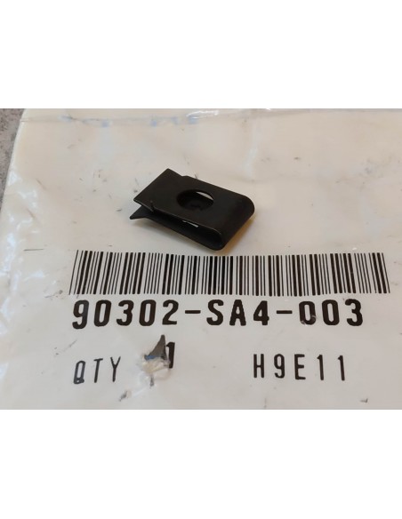 Agraphe ecrou 4 mm HONDA 90302-SA4-003