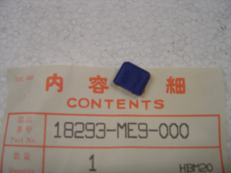 Joint caoutchouc pot d'échappement Honda 18293ME9000