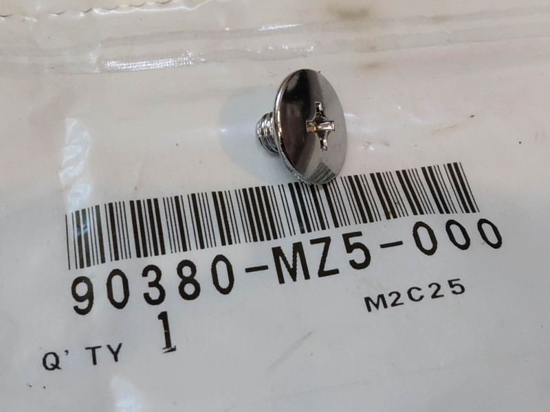 Vis cruciforme tete bombée épaulée 6x8 mm HONDA 90380-MZ5-000