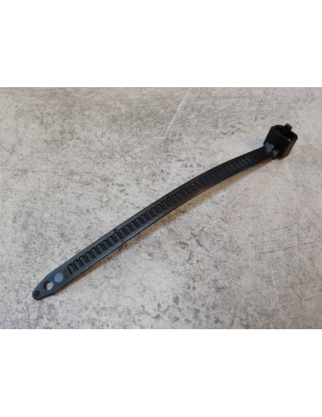 Collier de serrage HONDA 90651-MA6-720
