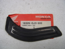 Caoutchouc montage échappement Honda SH50P 93 - Réf. 18326GJ3600