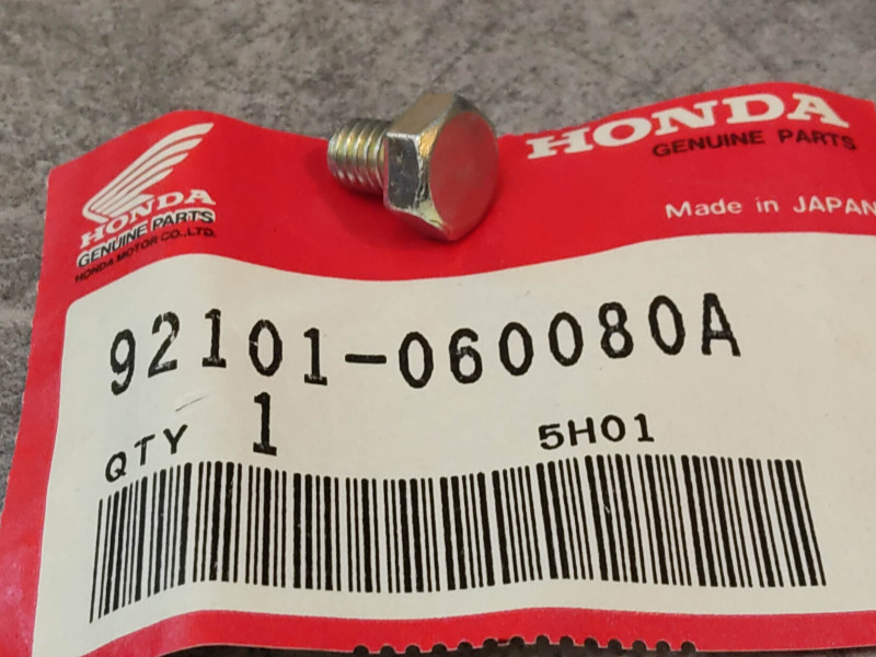 Vis à tête hexagonale 6x8 mm HONDA 921010-60080A