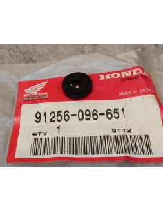 Joint SPI 4.8x14.5x4 mm HONDA 91256-096-651 idem 91211-286-003 et 91211-371-005