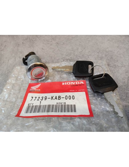 Serrure de selle de CB1300F 98-00 CBR1100XX 97 HONDA 77239-KAB-000