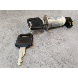 Serrure de selle de CB1300F 98-00 CBR1100XX 97 HONDA 77239-KAB-000