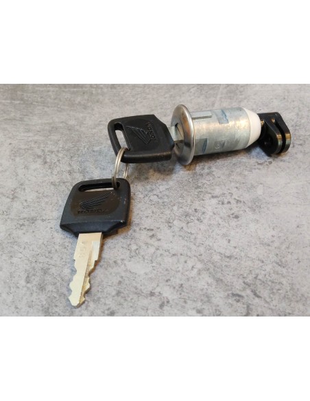 Serrure de selle de CB1300F 98-00 CBR1100XX 97 HONDA 77239-KAB-000