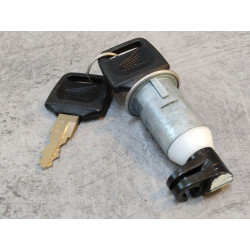 Serrure de selle de CB1300F 98-00 CBR1100XX 97 HONDA 77239-KAB-000