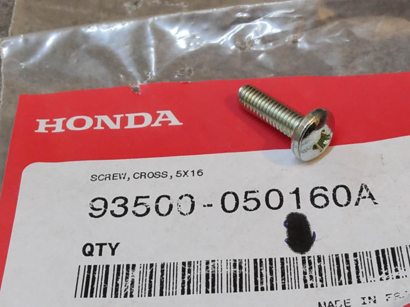 Vis cruciforme 5x16mm HONDA 93500-050160A