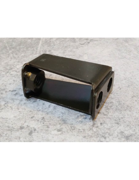 Support dans montage de clignotant AR de NH80MS 92-94 HONDA 33642-GC8-611