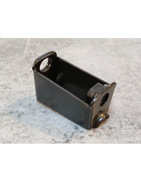 Support dans montage de clignotant AR de NH80MS 92-94 HONDA 33642-GC8-611
