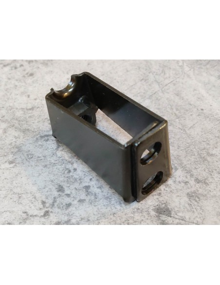 Support dans montage de clignotant AR de NH80MS 92-94 HONDA 33642-GC8-611