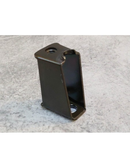 Support dans montage de clignotant AR de NH80MS 92-94 HONDA 33642-GC8-611