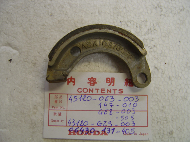 Mâchoires de frein Honda P50 Z50R NE50 – Réf. 45120063003