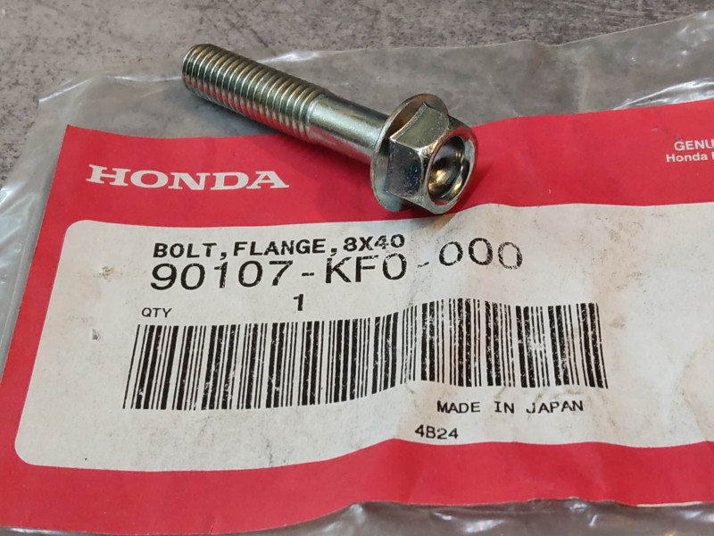 Vis à tête hexagonale creuse 8x40 mm HONDA 90107-KF0-000