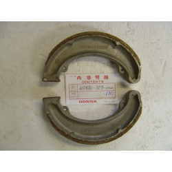 Mâchoires de frein avant Honda XL250 – Réf. 45120329000