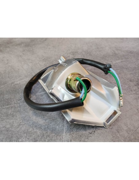 Base de clignotant CH250 SPACY 85 HONDA 33401-KM1-611