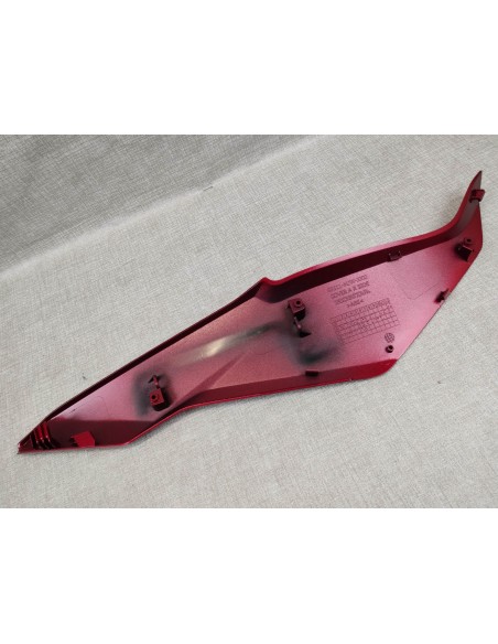 cache latéral droit candy CB500 F 2018 neuf origine HONDA 83511-MJW-J00ZV