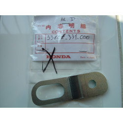 Support clignotant AR droit Honda SL125 - Réf. 33607331000A