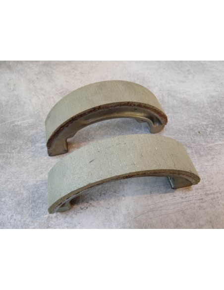 Jeu de machoires de frein (sans ressorts) CA/CB175 CB200 HONDA 06430-354-405NOS