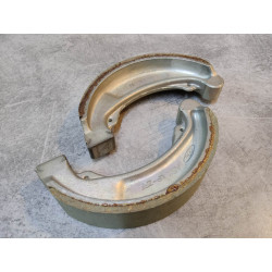 Jeu de machoires de frein (sans ressorts) CA/CB175 CB200 HONDA 06430-354-405NOS