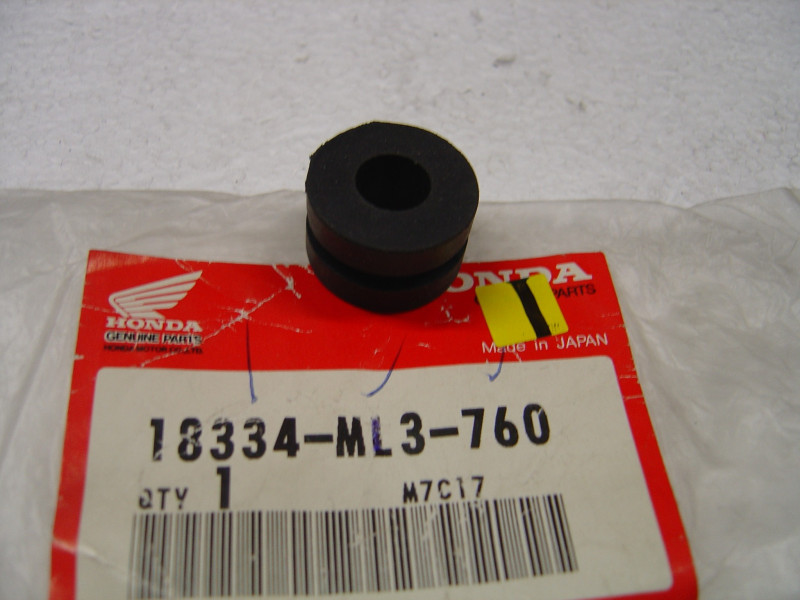 Silentbloc échappement Honda CR500R – Réf. 18334ML3760