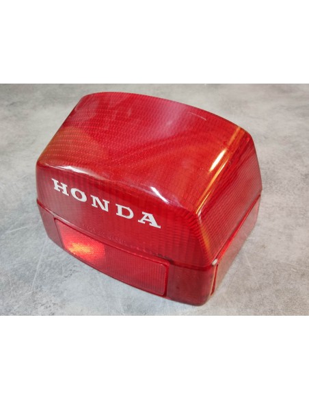 Cabochon feu AR CB750KZ (ou CX500) remplace 33725415611P HONDA 33702-415-601OCC