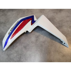 Flanc de carénage avant droit CB650F HONDA 64310-MJE-D60ZA