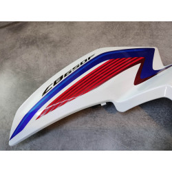 Flanc de carénage avant droit CB650F HONDA 64310-MJE-D60ZA