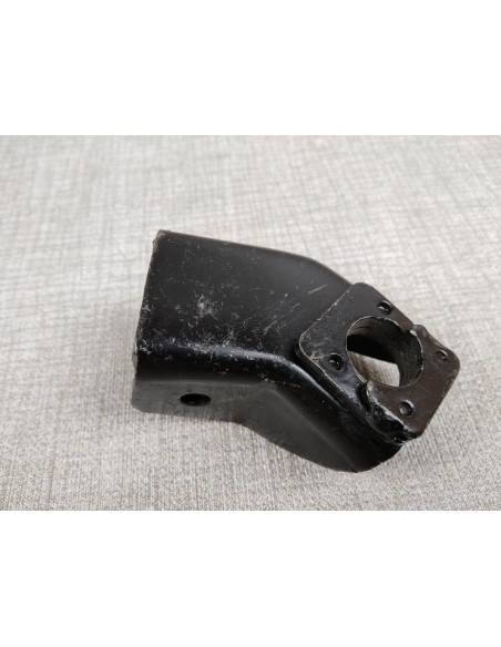 Chape de repose pied AR Gauche OCCASION CB750K6 HONDA 50712-341-670