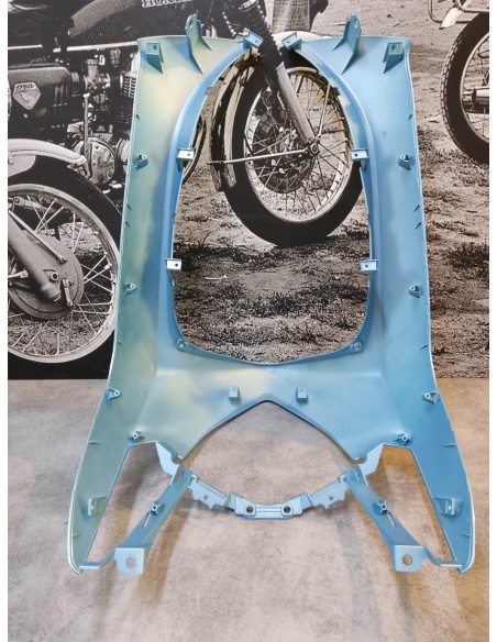 Carénage avant SES125/150 DYLAN 02-04 HONDA 64302-KPZ-900ZA